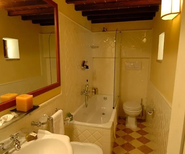 Castello Di Gargonza Resort 3*