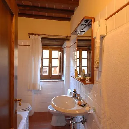 Castello Di Gargonza 3*