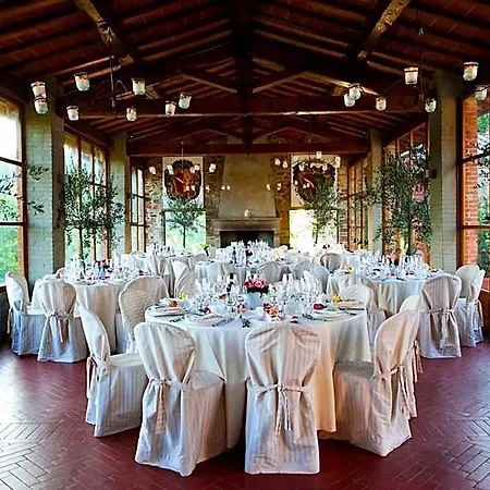 Castello Di Gargonza Resort 3*