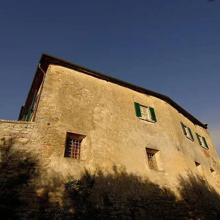 Castello Di Gargonza Resort 3*
